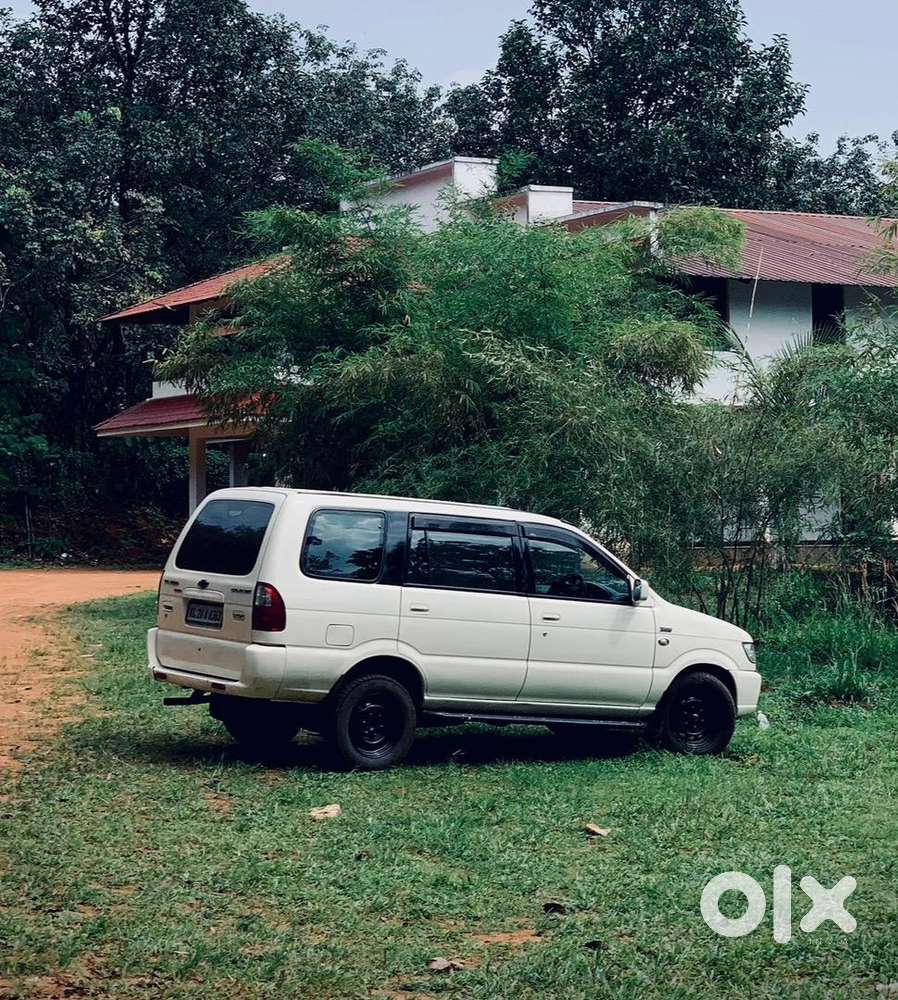 Chevrolet Tavera 2009 Diesel Well Maintained