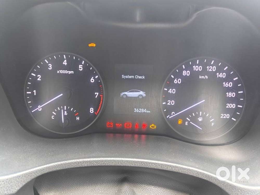 Hyundai Verna Anniversary Edition Petrol, 2018