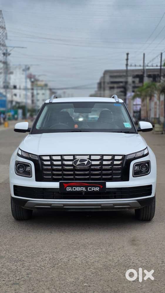 Hyundai Venue, 2022, Petrol