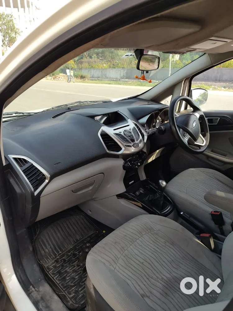 Ford Ecosport 2016 Petrol 70000 Km Driven