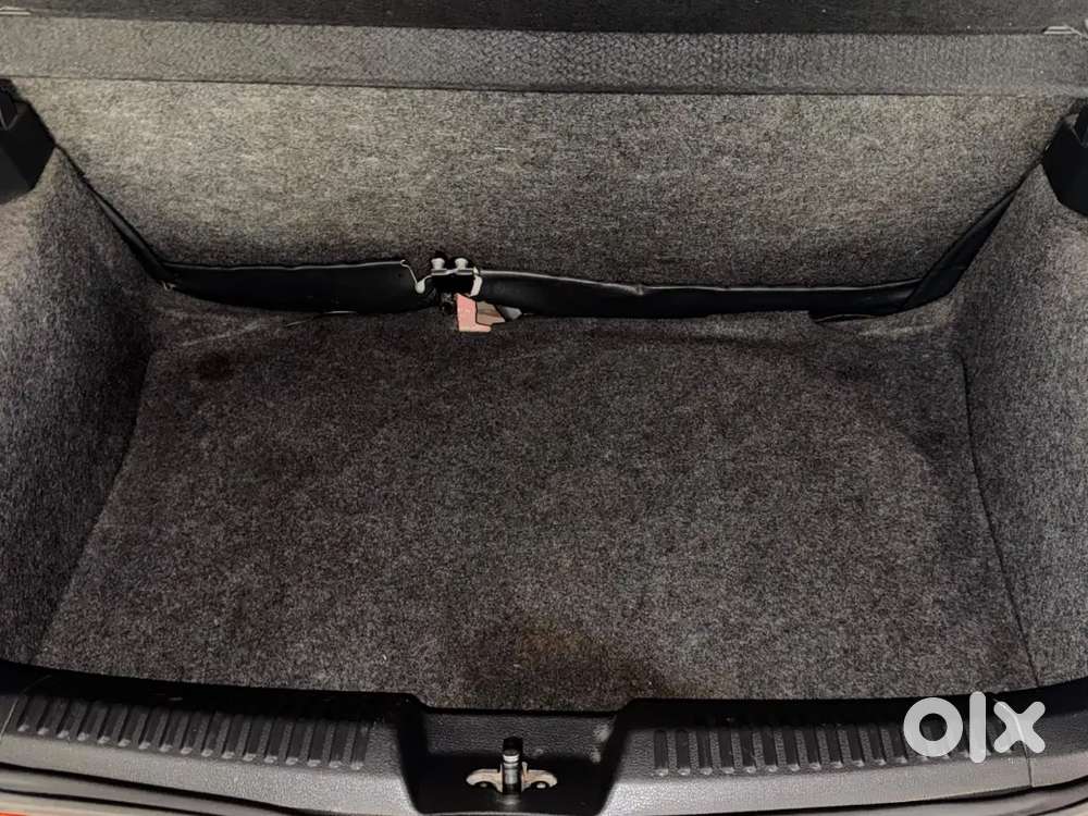 Volkswagen Polo Comfortline 2015