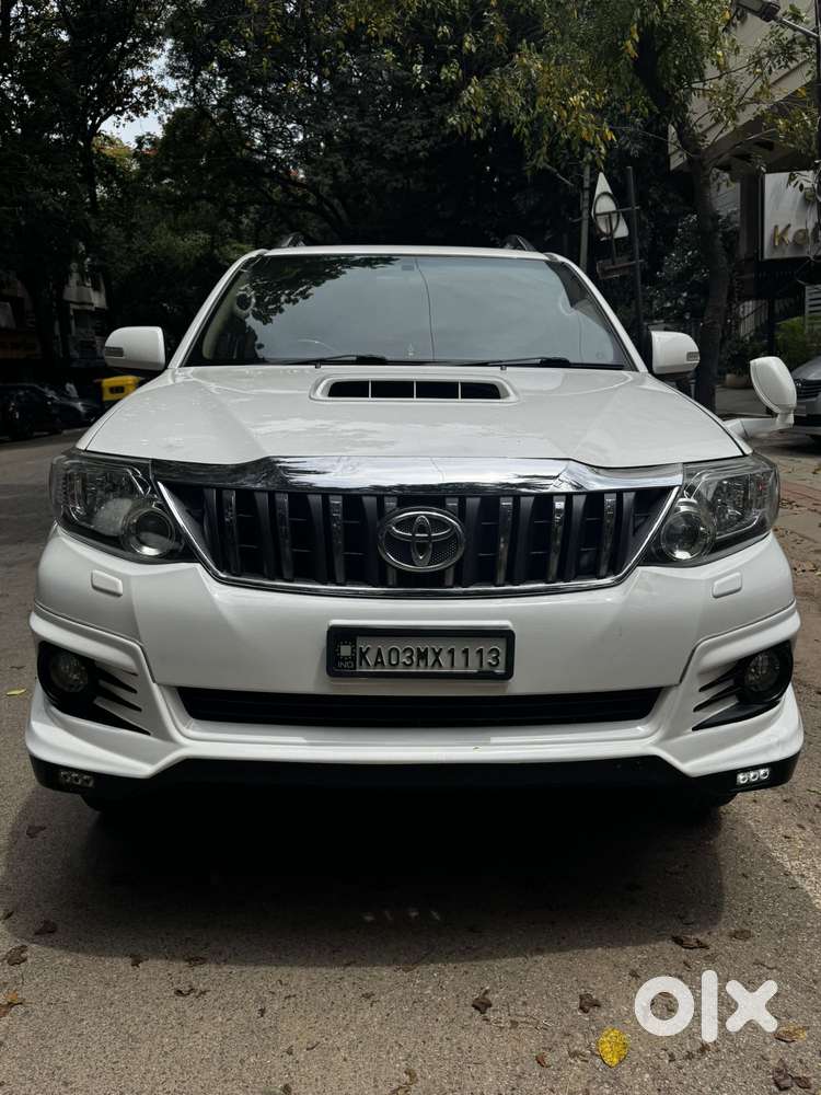 Toyota Fortuner 4x2 MT TRD Sportivo, 2015, Diesel