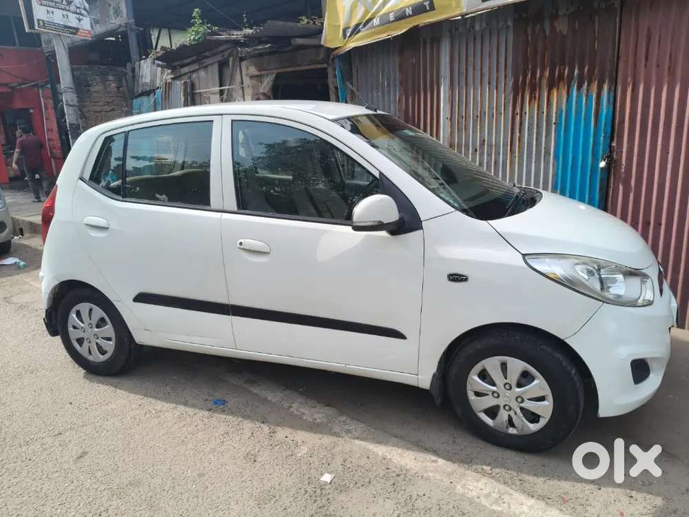 Hyundai Grand I10 Sportz 2013 Petrol Manual