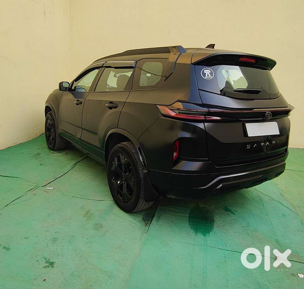 Tata Safari Adventure X Plus 7 Str Dark Edition At, 2024, Diesel