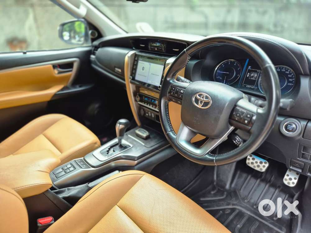Toyota Fortuner 4x2 At 2.8 Diesel, 2021, Diesel
