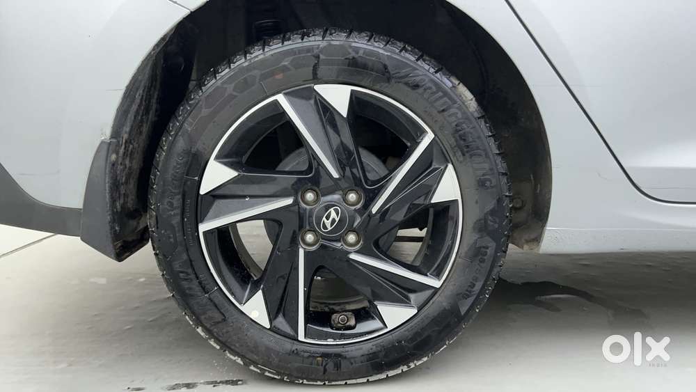 Hyundai Verna 1.5 Sx (o) Vtvt Ivt, 2021, Petrol
