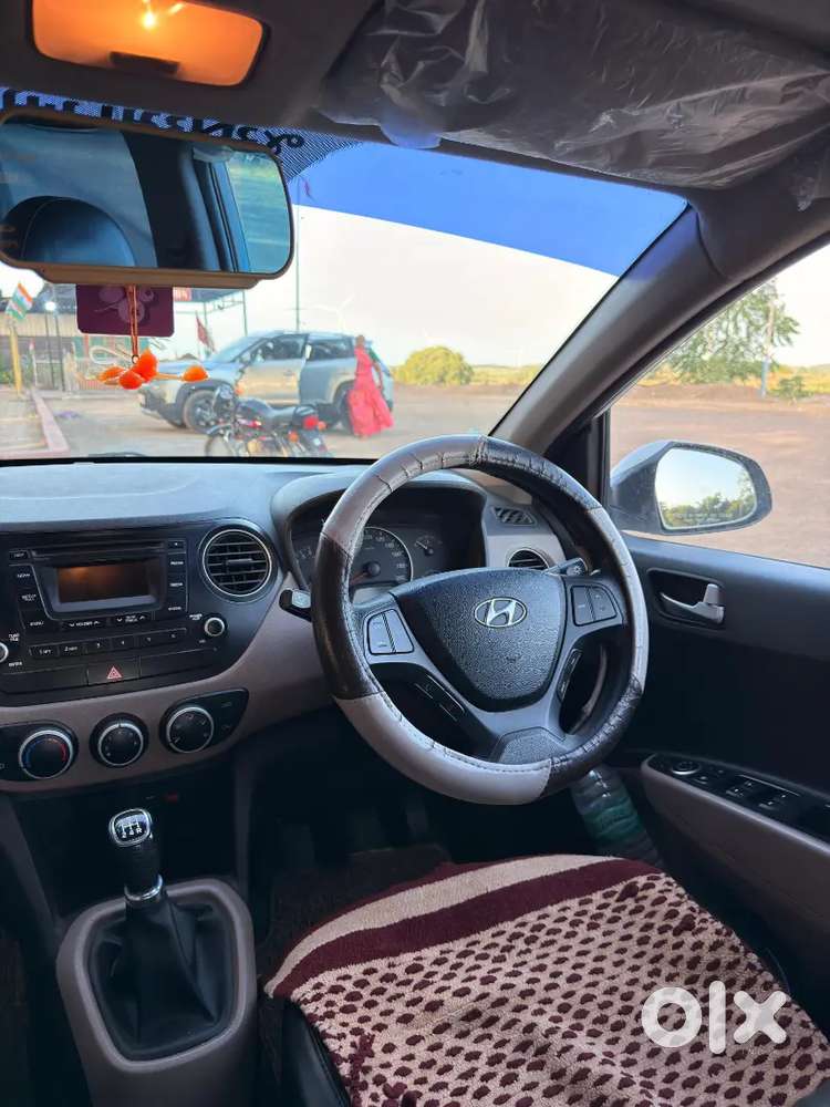 Hyundai I10 Sportz 2016 Year