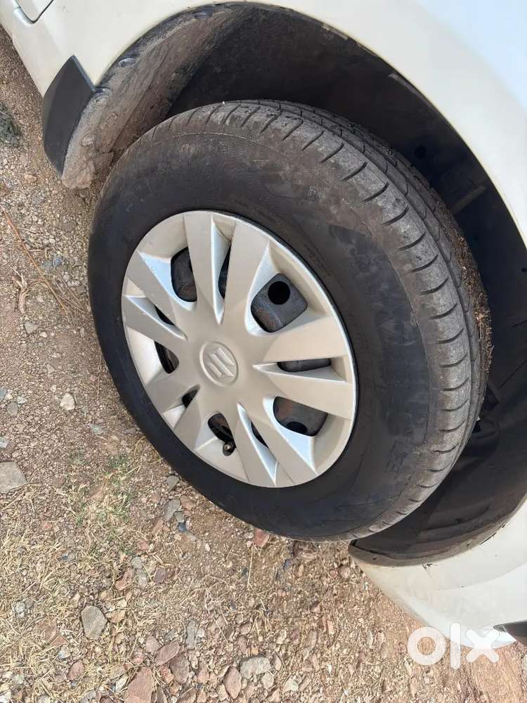 Maruti Suzuki Swift Dzire 2013