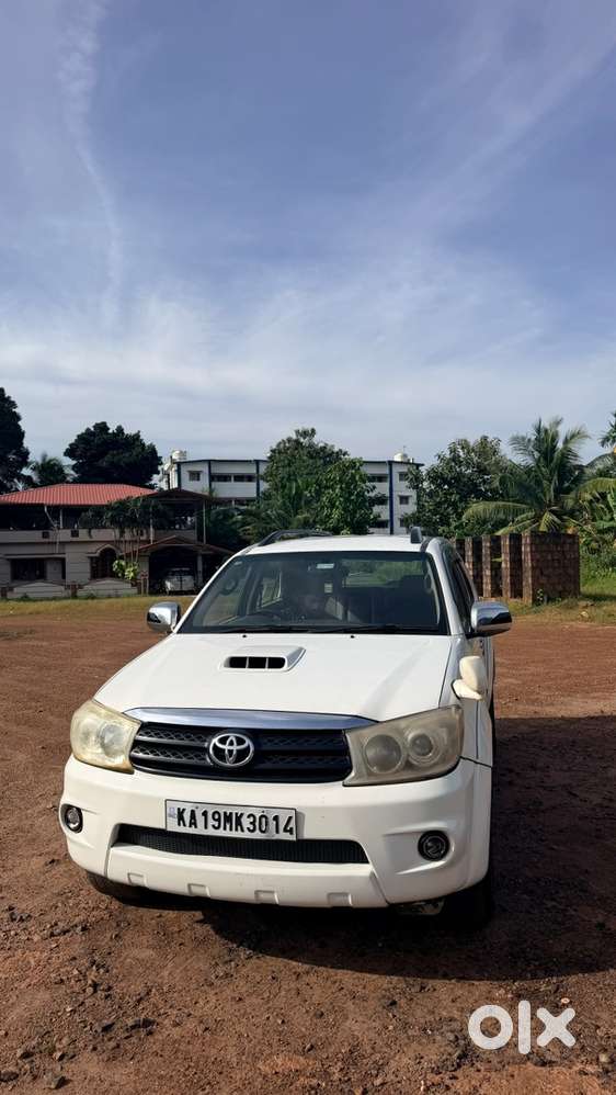 Toyota Fortuner Diesel 2010