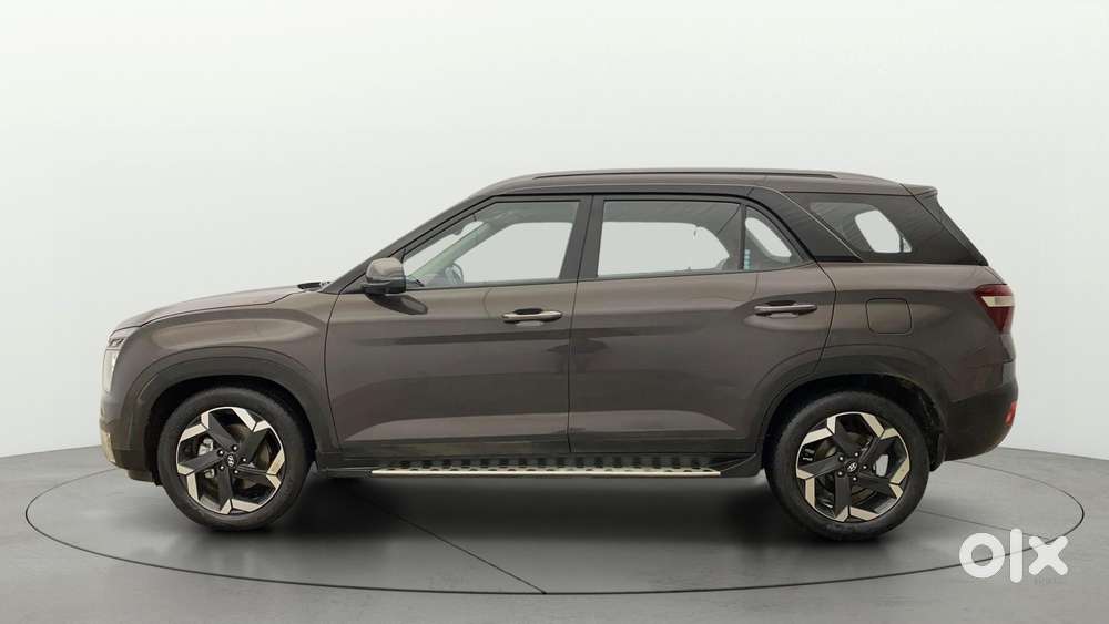 Hyundai Alcazar 2.0 Signature (o) Petrol At 6 Str, 2022, Petrol