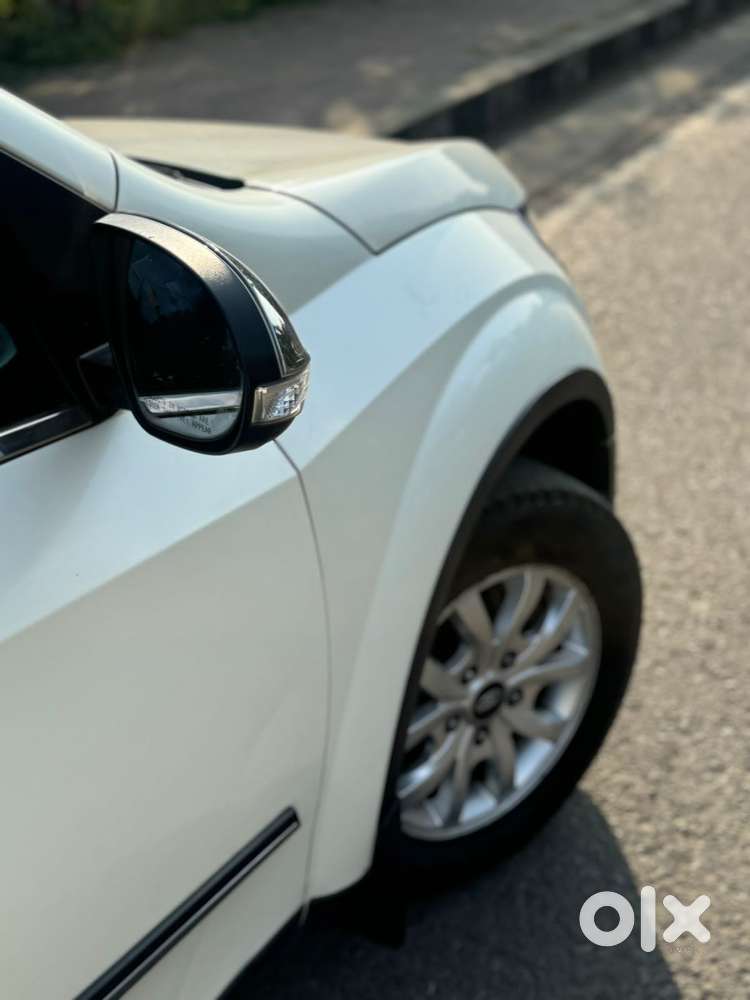Mahindra Xuv500 W9, 2019