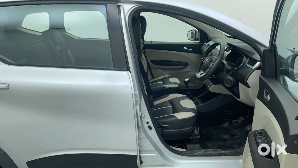 Renault Triber Rxz, 2019, Petrol