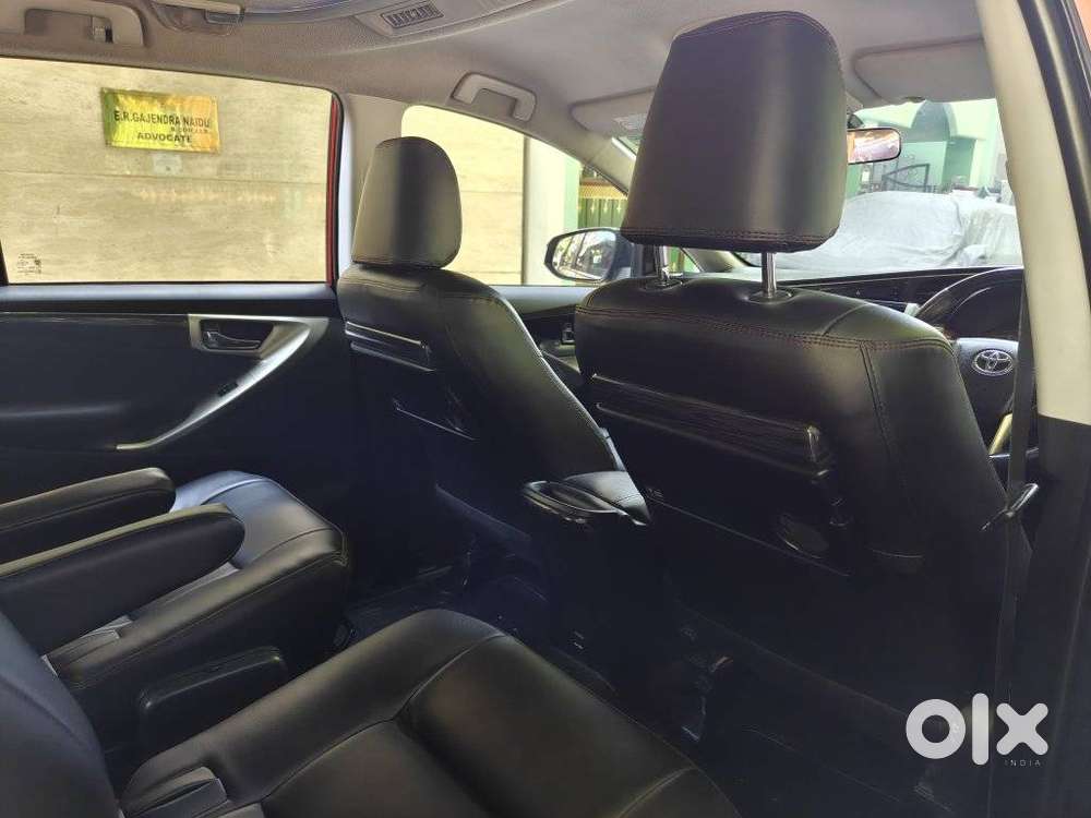 Toyota Innova Crysta Touring Sport 2.4 Mt, 2017, Diesel