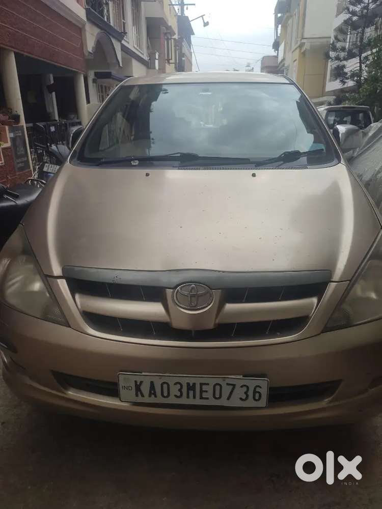 Toyota Innova 2.0 G1 2005