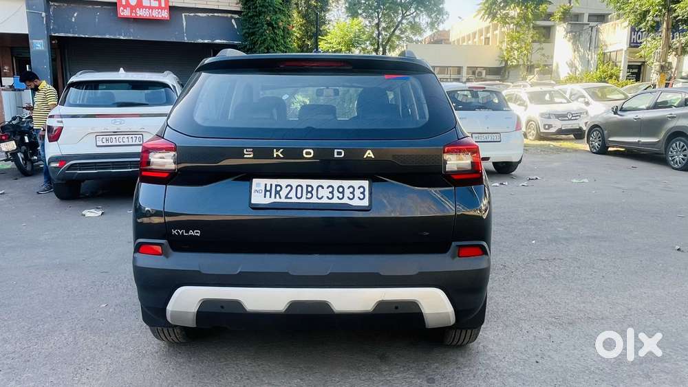 Skoda Kylaq Signature, 2025, Petrol