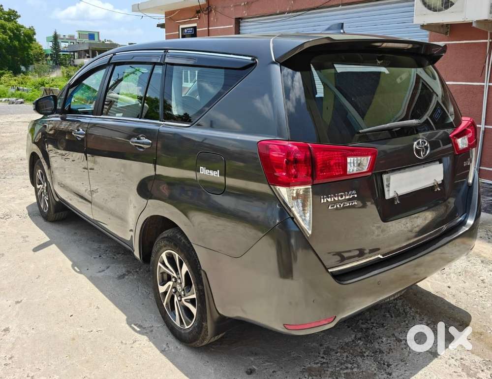 Toyota Innova Crysta 2022