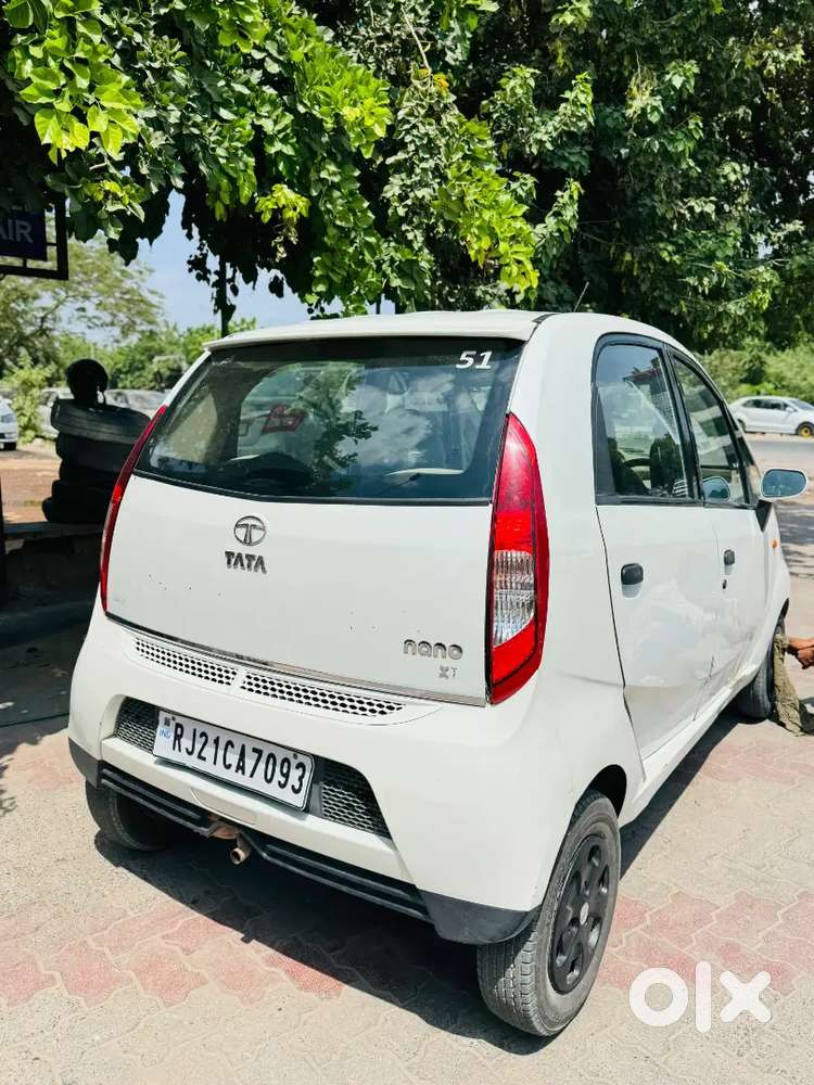 Tata Nano Genx Xt 2015