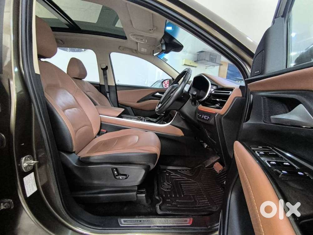 Mg Hector Plus Savvy Pro 1.5 Turbo Petrol Cvt 7 Str, 2023, Petrol