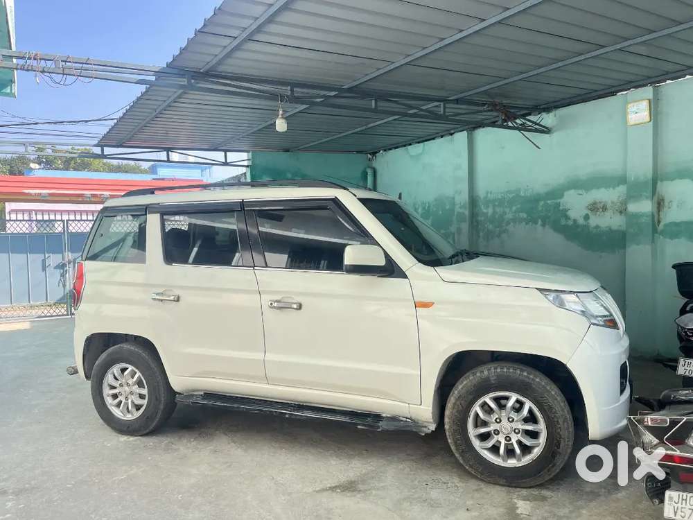 Mahindra Tuv 300 T8 Top Model