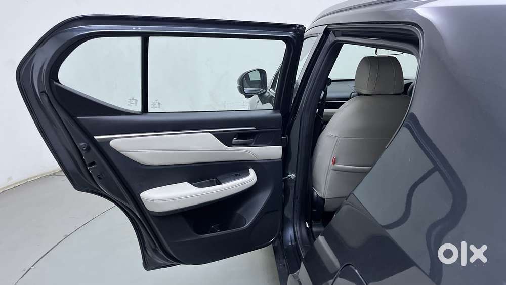 Honda Elevate Vx Cvt, 2025, Petrol