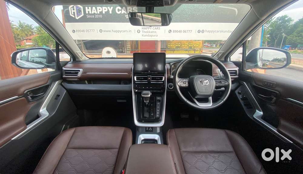 Toyota Innova Hycross 2.0 Zx Hybrid 7 Str, 2023, Petrol