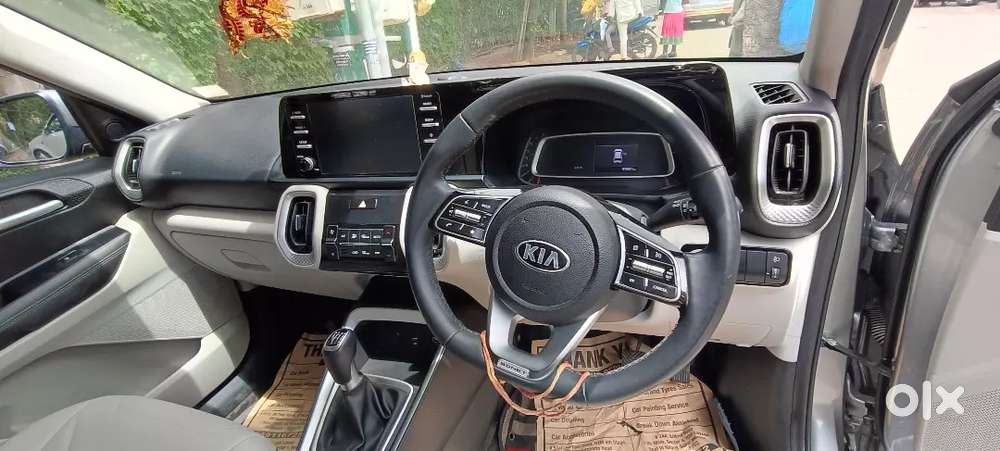 Kia Sonet 2020 Petrol. 2nd Owner In Excellent Condition For Sale