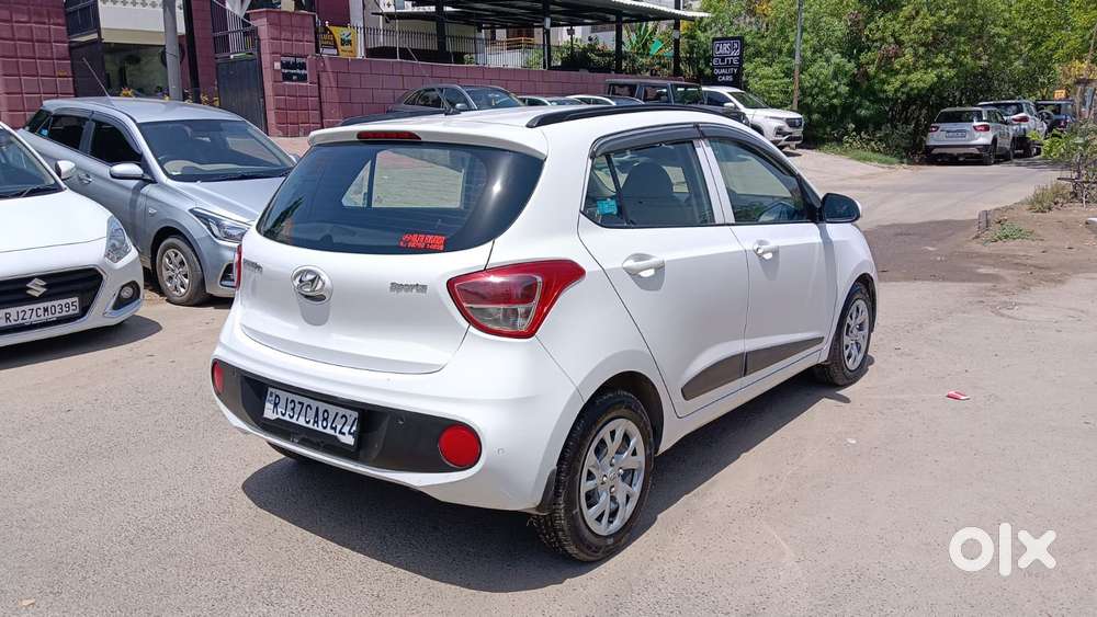 Hyundai Grand I10 Sportz O 1.2, 2018, Petrol