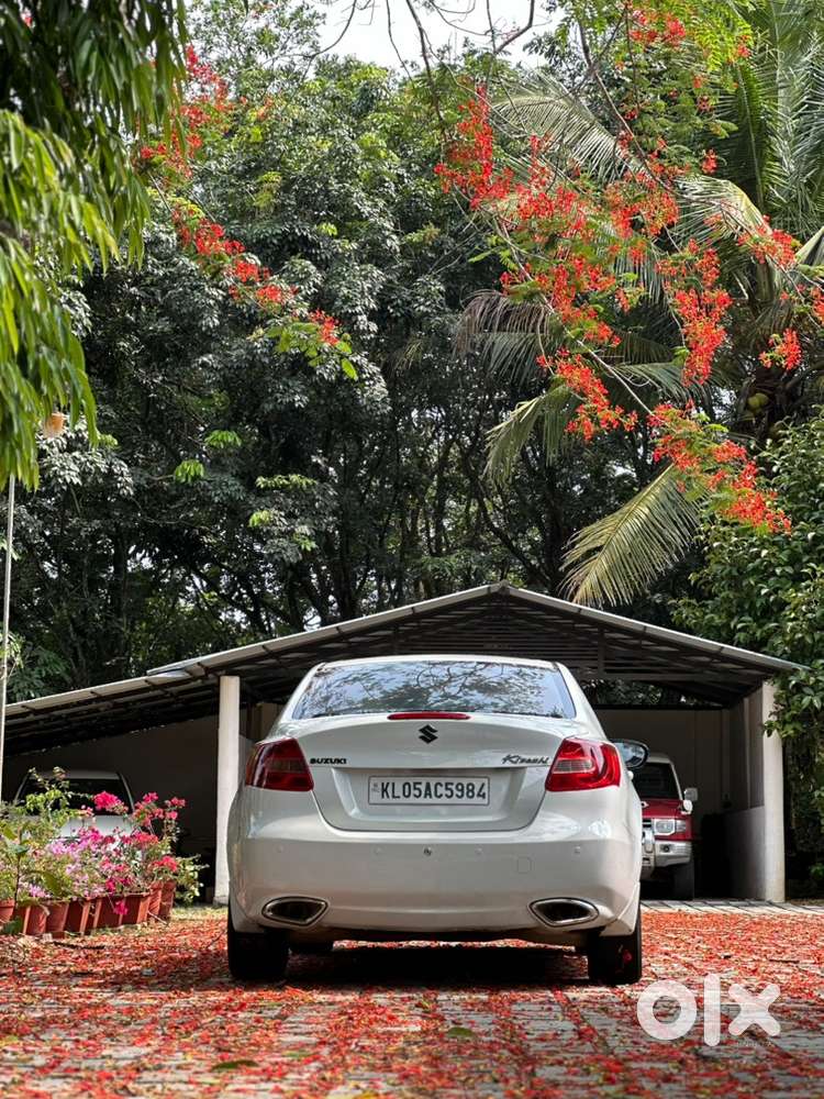 2011 Maruti Suzuki Kizashi