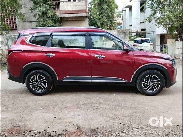 2022 Kia Carens