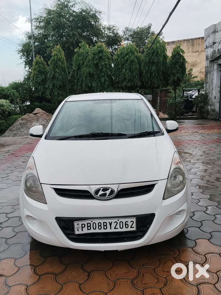 Hyundai I20 Sportz Plus Diesel, 2011, Diesel