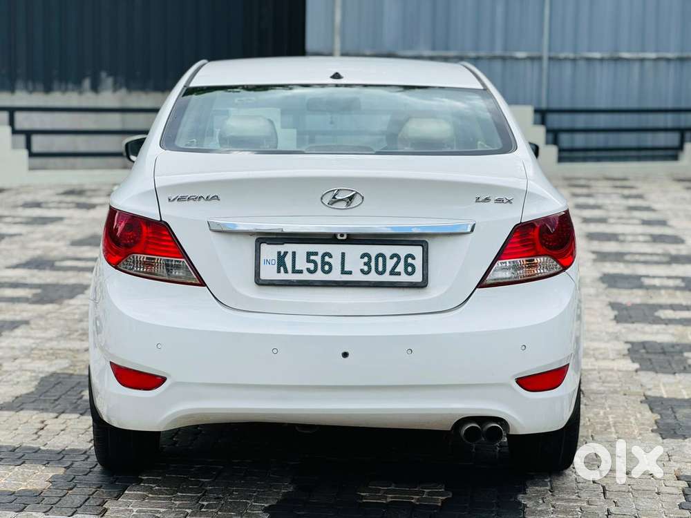 Hyundai Verna Fluidic 1.6 Crdi Sx, 2015, Diesel