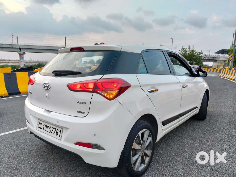 Hyundai Elite I20 Sportz (o) 1.2, 2015, Petrol