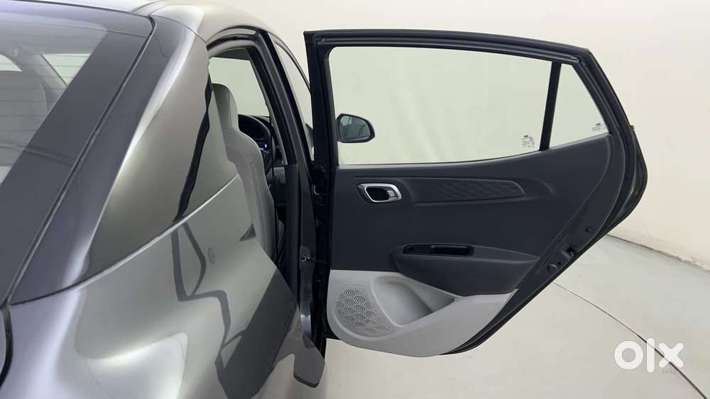Hyundai Aura Sx 1.2 (o) Petrol, 2022, Petrol
