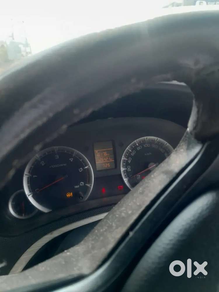 Maruti Suzuki Swift Dzire 2012
