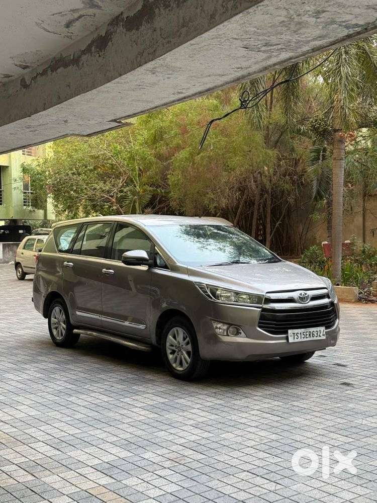 Toyota Innova Crysta 2.8 Gx At, 2018, Diesel