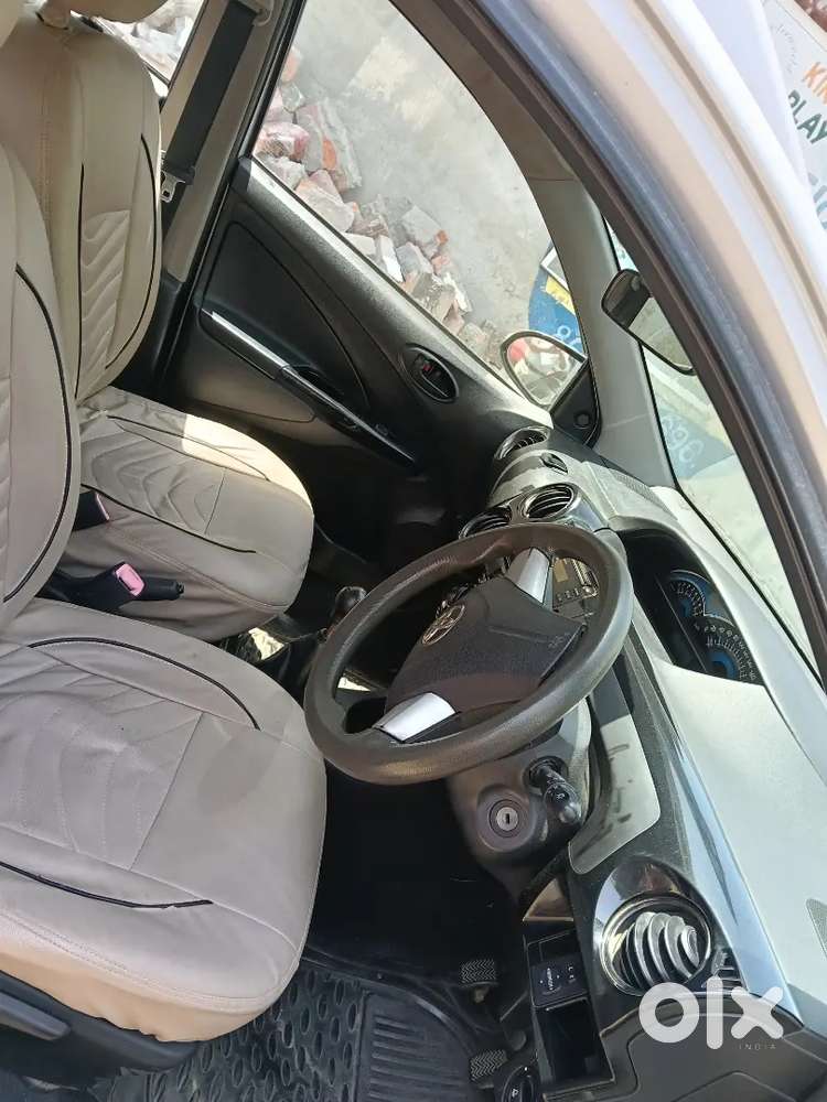 Toyota Etios Cross 2015 Petrol Well Maintained