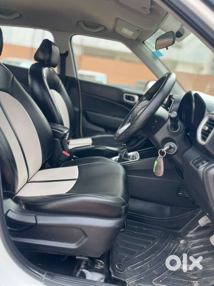 Hyundai Venue S Plus Mt 1.2 Kappa, 2020, Petrol