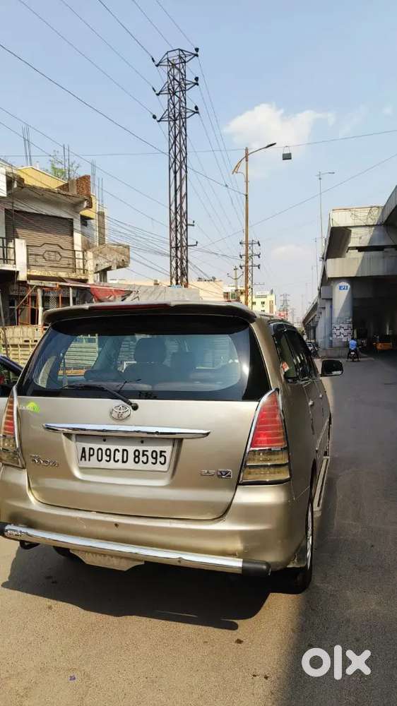 Toyota Innova 2.5 Vx 2011