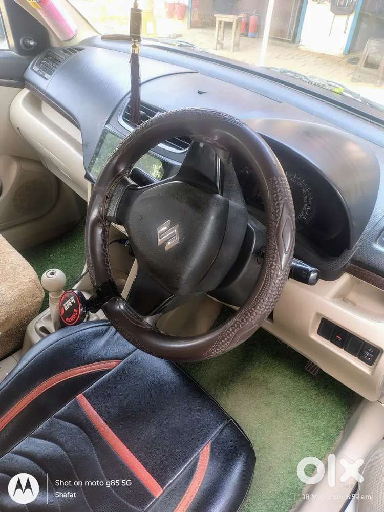कोई कमी नहीं , साफ सुथरी गाड़ी है। बीमा के साथ