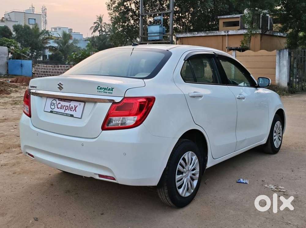 Maruti Suzuki Swift Dzire Vxi Optional, 2020, Petrol