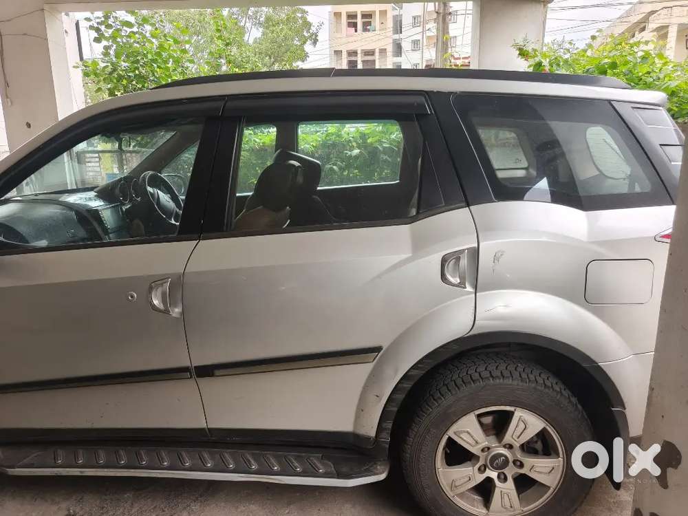 Mahindra Xuv500 Diesel 2012 Car