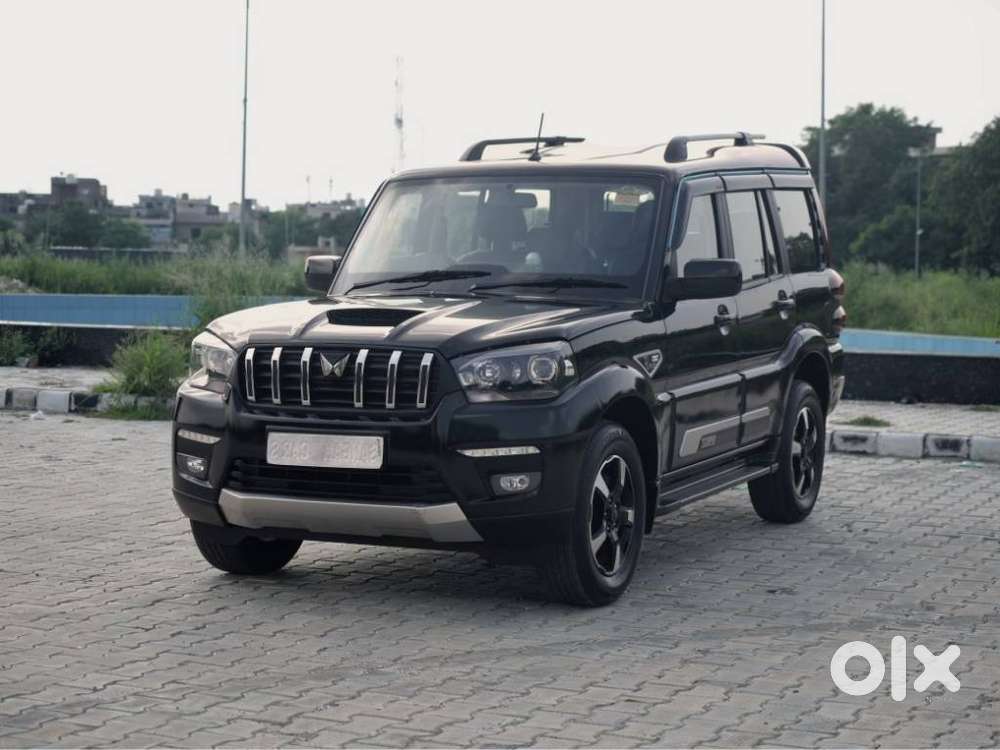 Mahindra Scorpio Classic 2.2 S 11 Mt 7 Str, 2024, Diesel