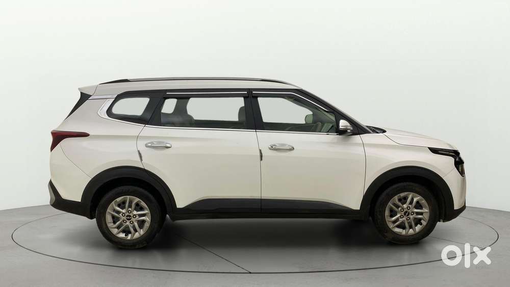 Kia Carens 1.4 Prestige 7 Str, 2023, Petrol