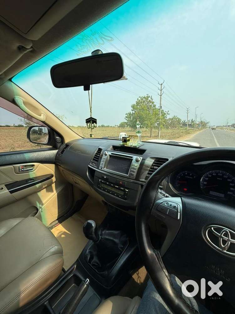 Toyota Fortuner 2015 Diesel Well Maintained