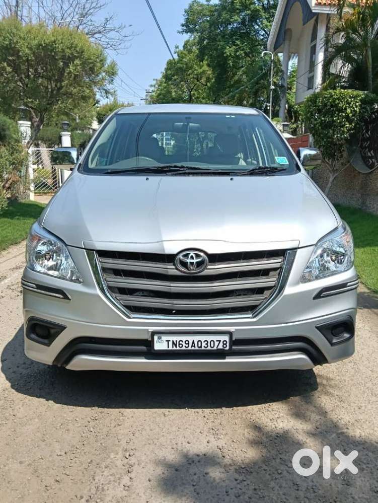 Toyota Innova 2.5 G (diesel) 8 Seater, 2013, Diesel