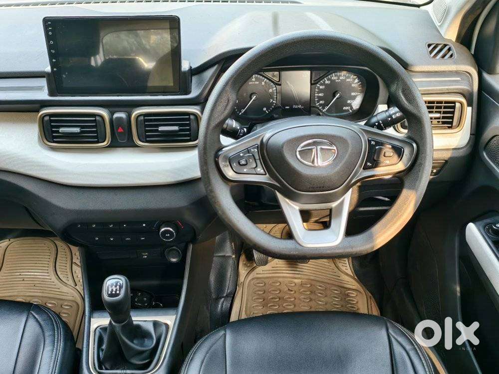 Tata Punch Accomplished, 2023, Petrol