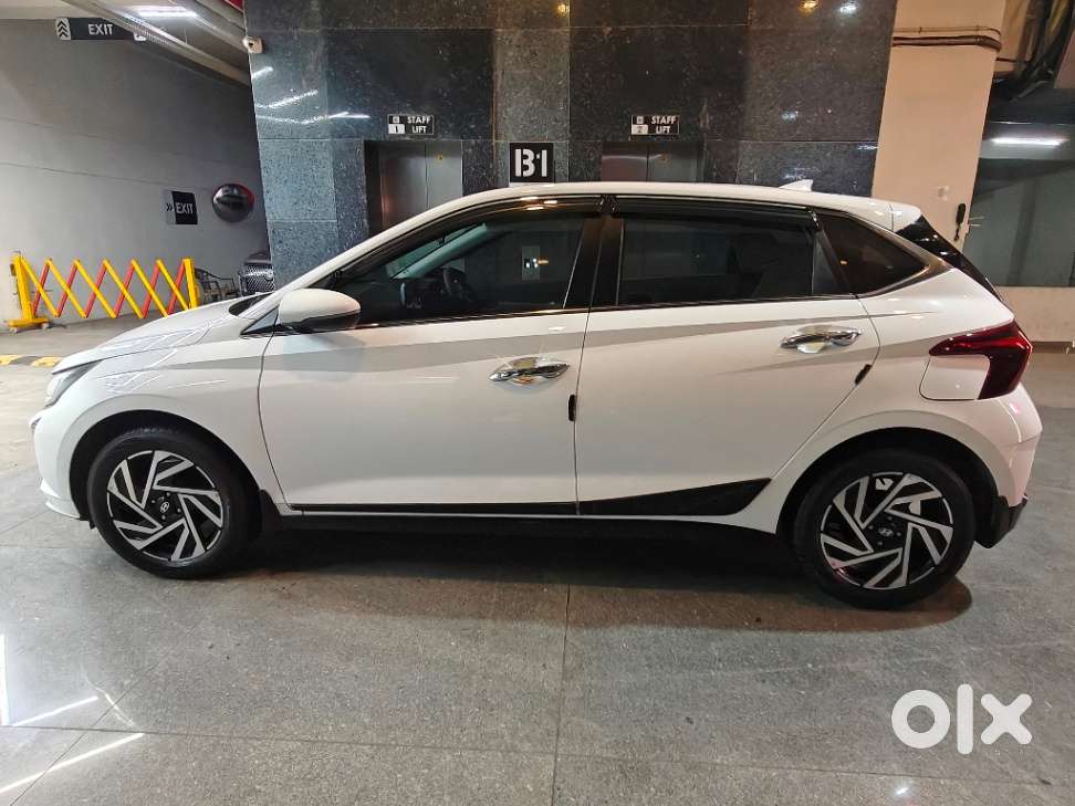 Hyundai New I20 1.2 Asta Mt, 2024, Petrol