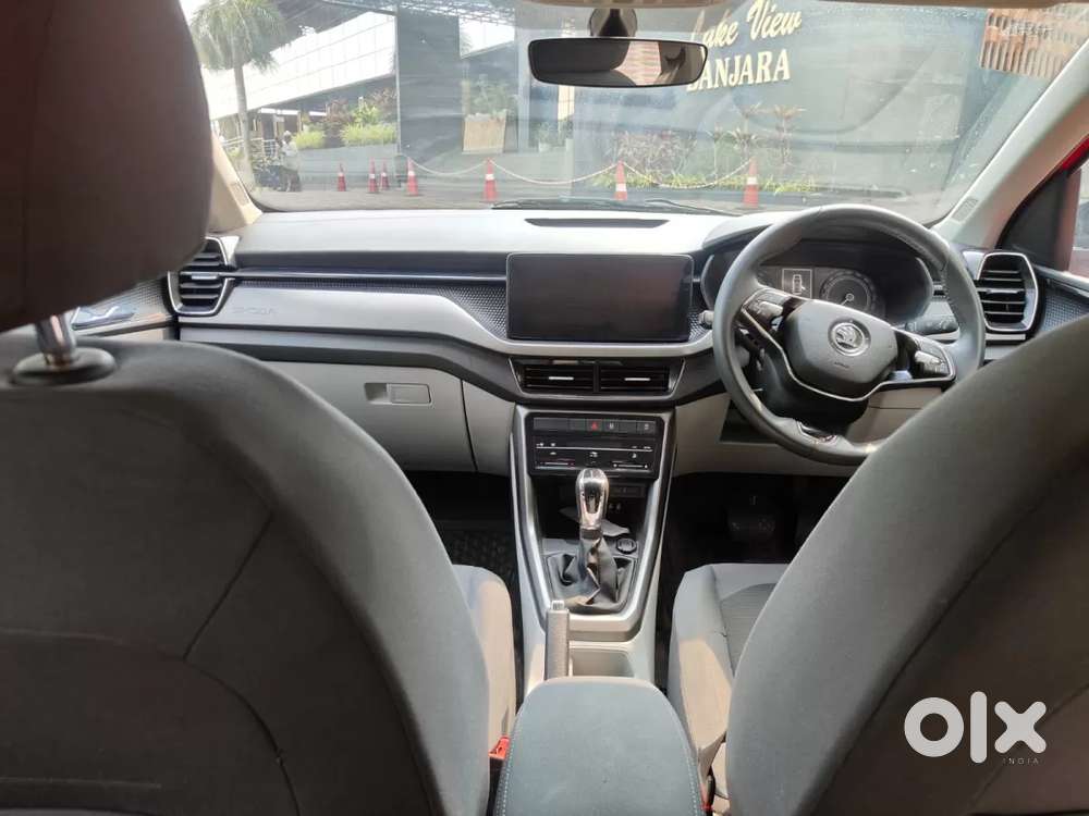 Skoda Kushaq, 2025, Petrol