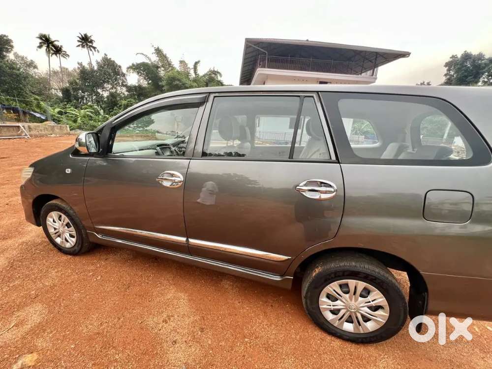 Toyota Innova 7 Seater 2015 Diesel Good Condition