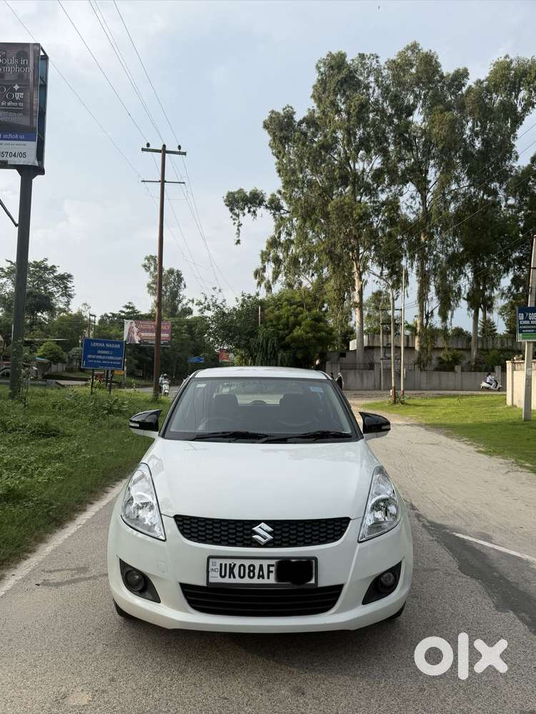 Maruti Suzuki Swift Vxi Optional, 2014, Petrol